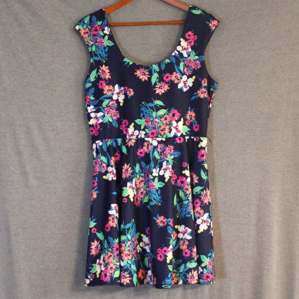 Candie's Navy Floral Dress Size XL - Picture 3 of 8